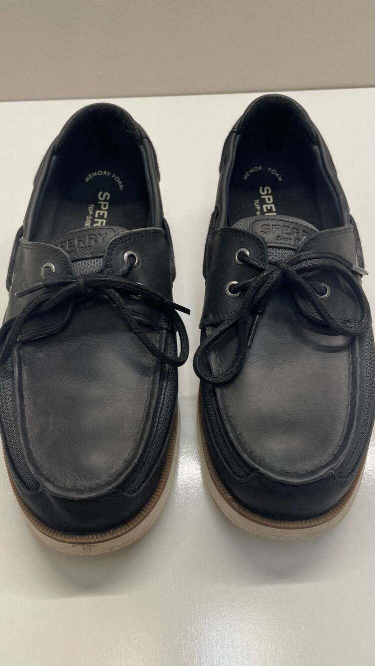 Sperry Surveyor 2-Eye Boat Shoes Black Leather